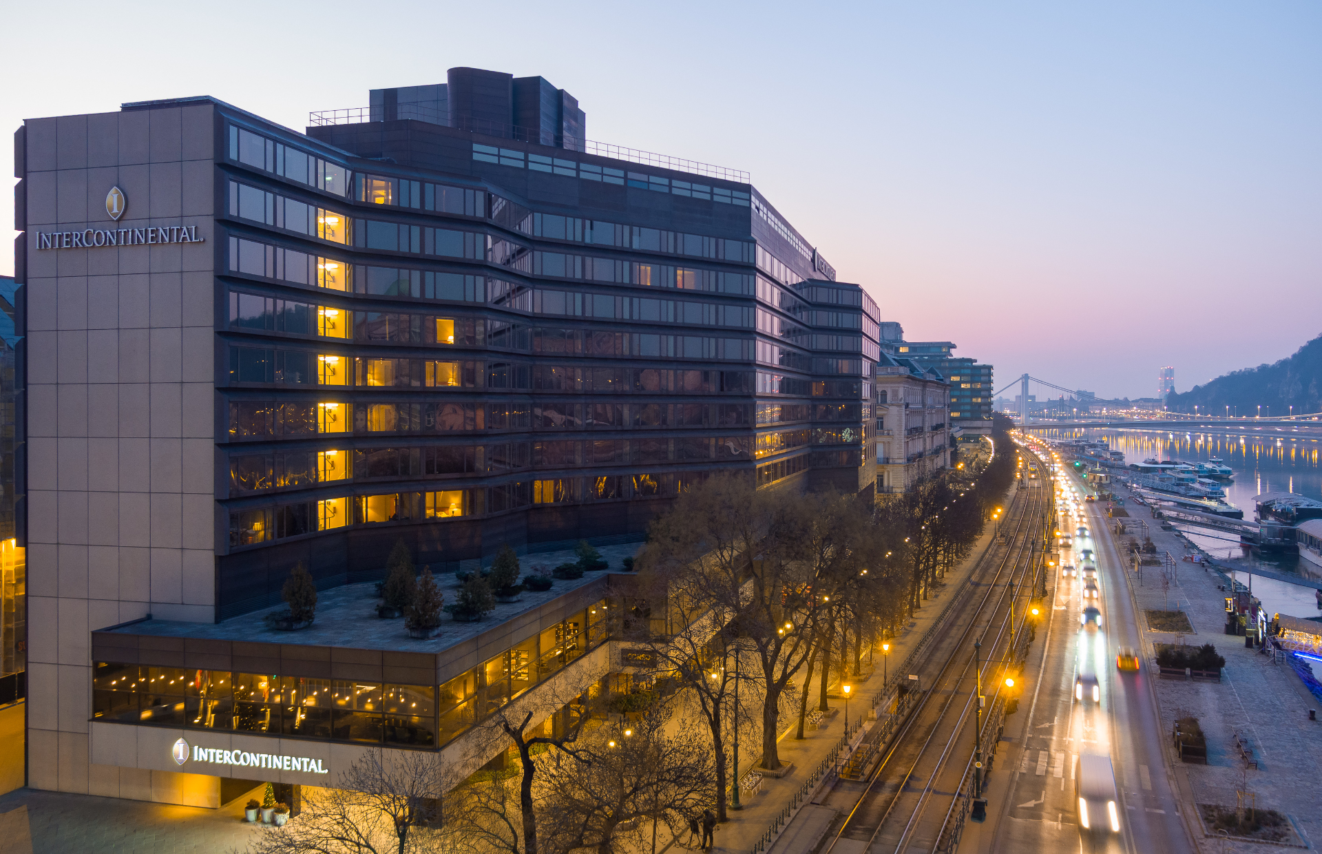 Kép a(z) InterContinental Budapest HiJob programról